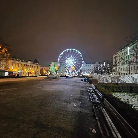 Plac Wolnosci 6 *