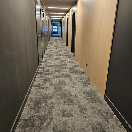 Plac Wolnosci 6 * Poznań